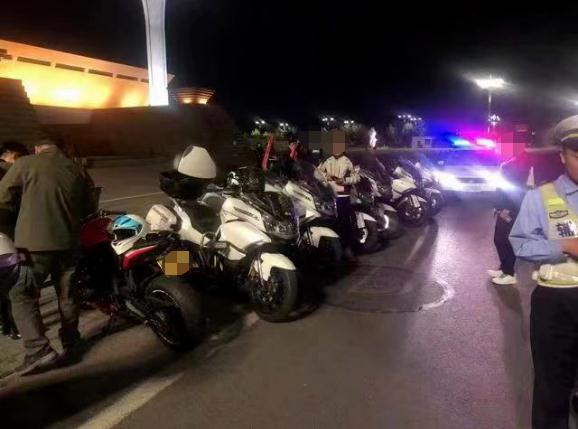 “翘头”“炸街”......群众举报，交警出手！