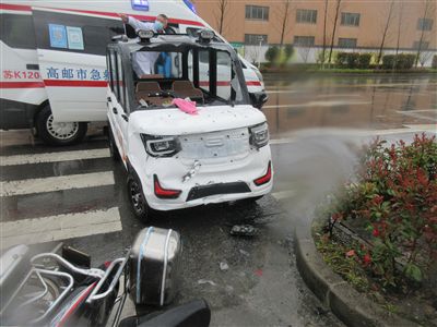 别让“老年代步车”成马路杀手