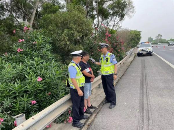 深夜事发厦门!李某,被拘! 深夜事发厦门!李某,被拘!