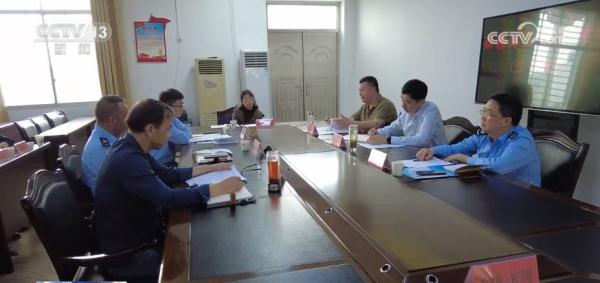 “铁三角”守住基层“三保”底线 确保“三保”预算足额保障 “铁三角”守住基层“三保”底线 确保“三保”预算足额保障