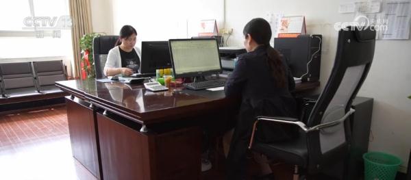 “铁三角”守住基层“三保”底线 确保“三保”预算足额保障 “铁三角”守住基层“三保”底线 确保“三保”预算足额保障