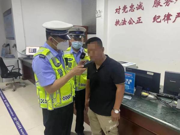 深夜事发厦门!李某,被拘! 深夜事发厦门!李某,被拘!