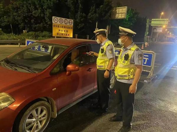 深夜事发厦门!李某,被拘! 深夜事发厦门!李某,被拘!