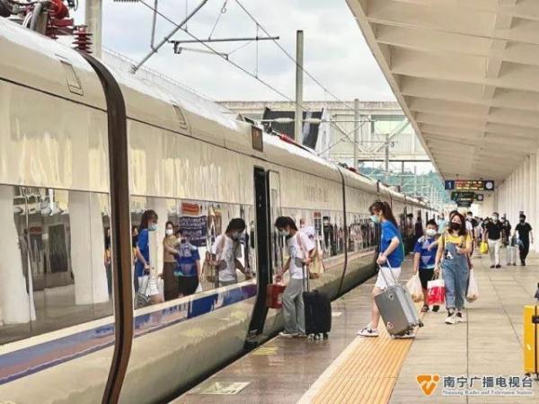 南宁、桂林、北海等8地迎来C字头列车！运行时长最大压缩40分钟