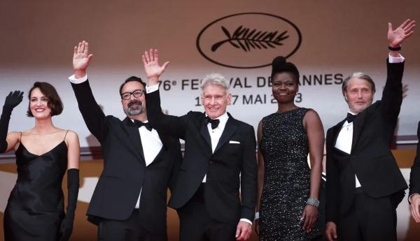 美媒：80岁哈里森·福特仍在演《夺宝奇兵》，好莱坞缺强有力年轻明星