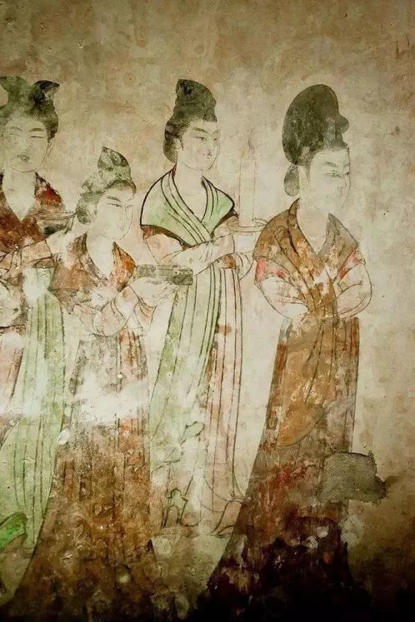 这件文物的名称，一口气都没读完