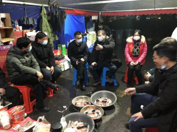 检察官坚持要解剖尸体：“就要一个真相！”