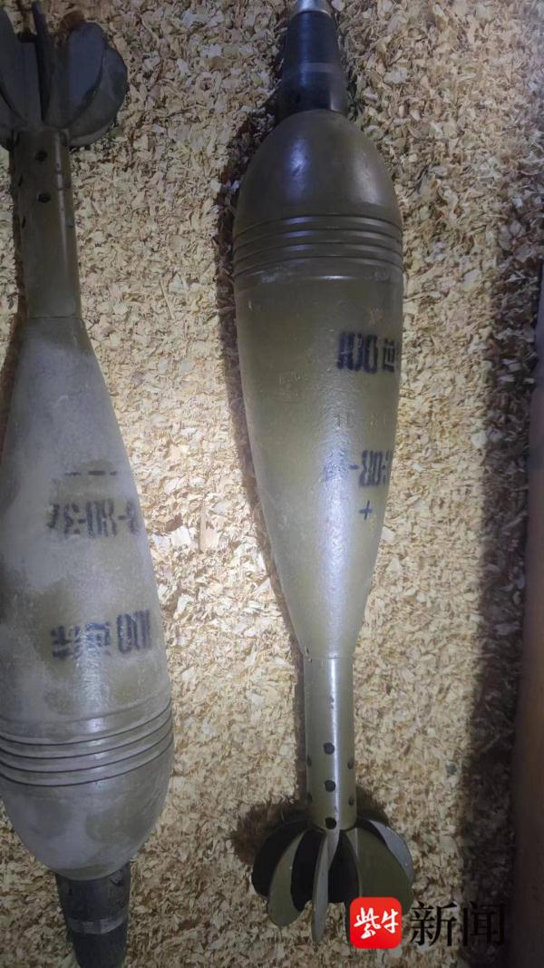 老人拾到两枚炮弹当“宝贝”，保存了10年被家人发现后报警