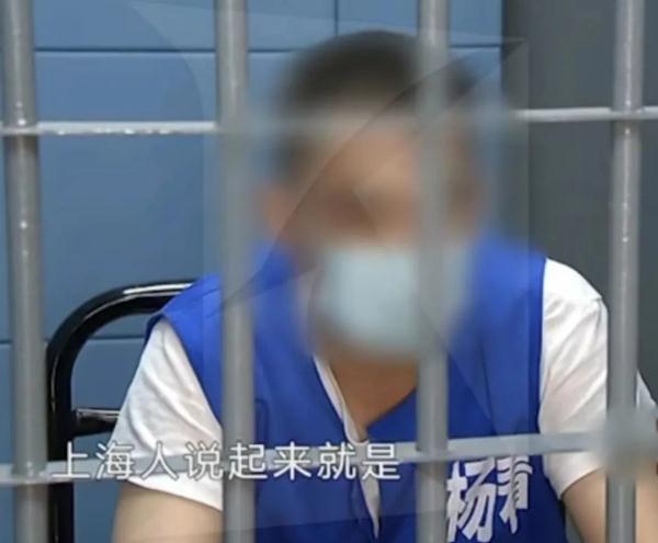 “上进小青年”人设崩塌！脚踏3条船，还骗走10多万元，被女友们送进监狱