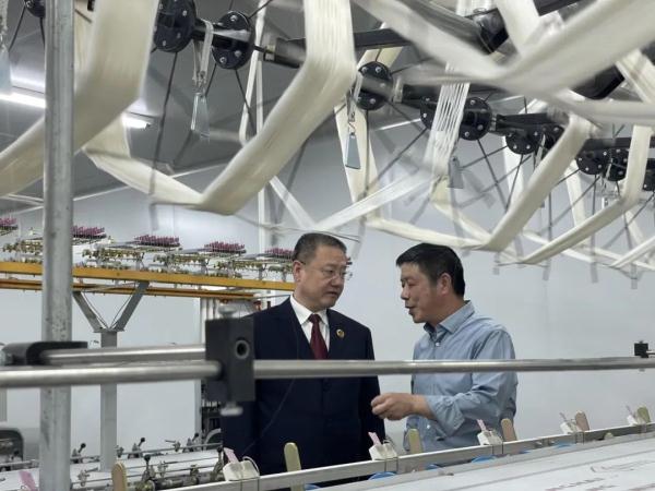 检察官坚持要解剖尸体：“就要一个真相！”