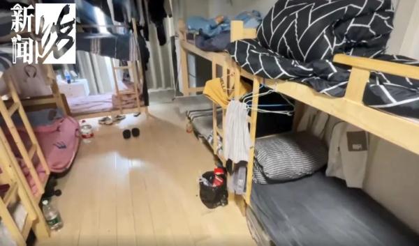 崩溃!上海房东举报自家群租,20平住9人!城管上门后,人更多了… 崩溃!上海房东举报自家群租,20平住9人!城管上门后,人更多了…