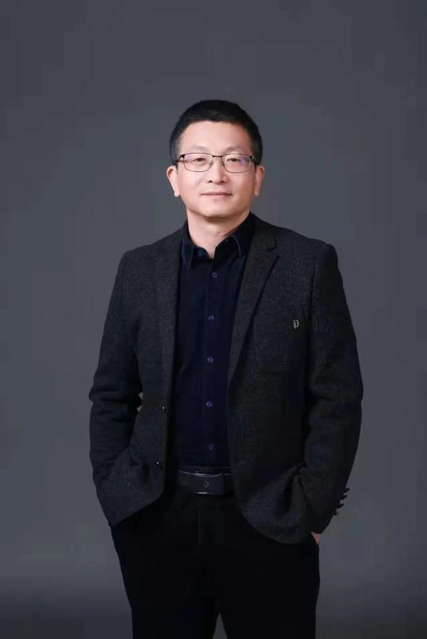 被它缠上了!福州男子半张脸剧痛难忍! 被它缠上了!福州男子半张脸剧痛难忍!