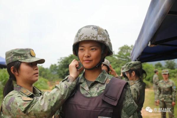 关注｜新兵手榴弹实投，开始！