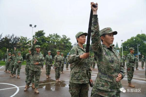 关注｜新兵手榴弹实投，开始！