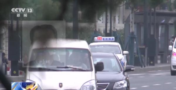 一查到底！一张“小卡片”牵出一场“扫黄风暴”