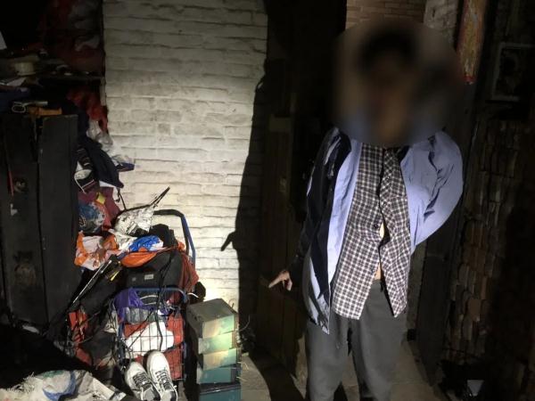 多块电动自行车电池被盗,警方揪出“黑手”! 多块电动自行车电池被盗,警方揪出“黑手”!