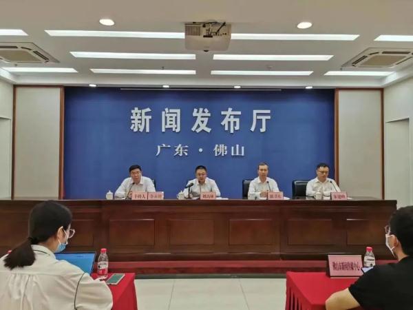 7月起施行！佛山地铁禁止手机外放声音等行为