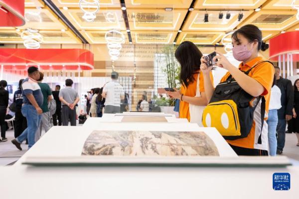 “中国历代绘画大系”亮相吉隆坡国际书展