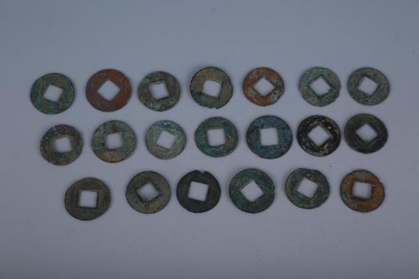 “印钞机”能有多迷你？一手轻松拿捏！