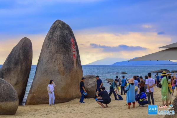 6月1日起,三亚天涯海角游览区免费开放! 6月1日起,三亚天涯海角游览区免费开放!