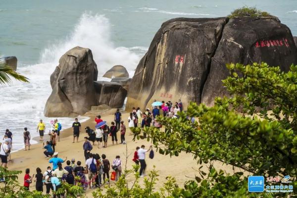 6月1日起,三亚天涯海角游览区免费开放! 6月1日起,三亚天涯海角游览区免费开放!