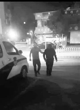 凌晨沈阳街头,92岁老人独自在溜达!结果…… 凌晨沈阳街头,92岁老人独自在溜达!结果……