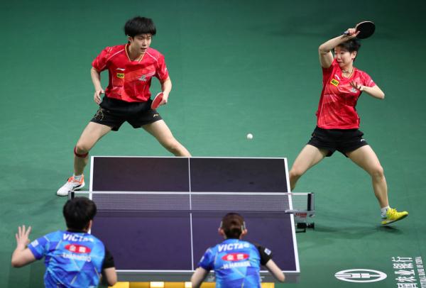 王楚钦/孙颖莎卫冕世乒赛混双冠军 王楚钦/孙颖莎卫冕世乒赛混双冠军