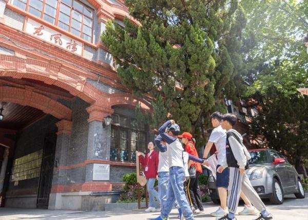 上海解放74周年 看今日魅力苏州河