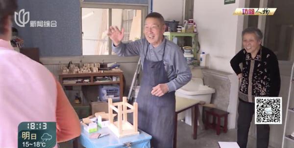 绝对模子！上海爷叔退休后“重启人生”！拉着老太“捡垃圾”，这回邻居都叫好?