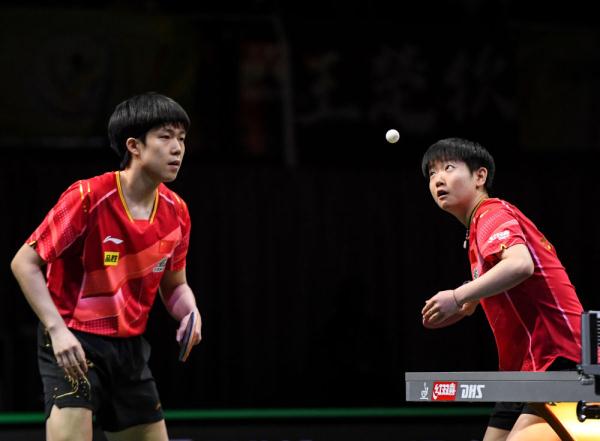 王楚钦/孙颖莎卫冕世乒赛混双冠军 王楚钦/孙颖莎卫冕世乒赛混双冠军