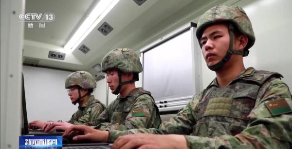 陆军这场跨昼夜专项综合演练的关键词：信息保障