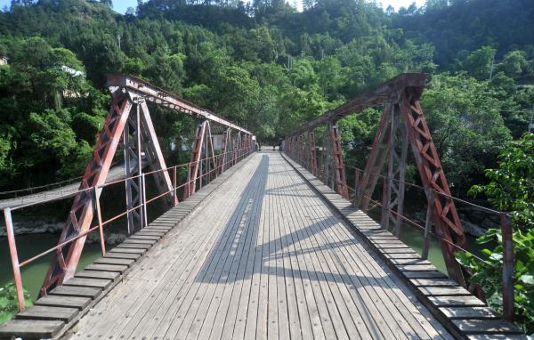 “三朝桥”见证历史变迁