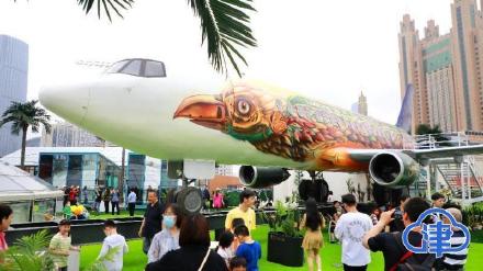 “大飞机”现身楼顶！这一新地标亮相天津金街