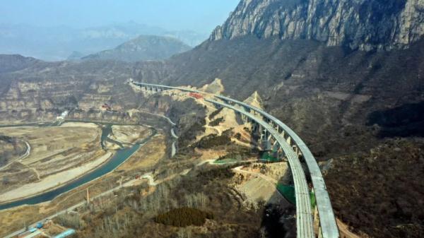 《河南省高速公路条例》6月1日起施行,这些亮点和你有关! 《河南省高速公路条例》6月1日起施行,这些亮点和你有关!