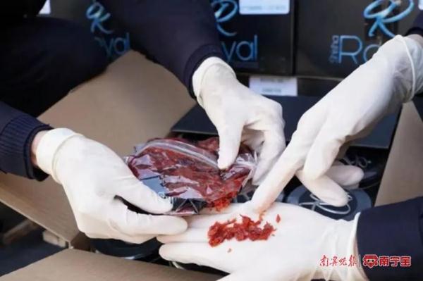 案值1000万元!走私水烟果燃发财梦碎,3名主犯获刑并处罚金 案值1000万元!走私水烟果燃发财梦碎,3名主犯获刑并处罚金