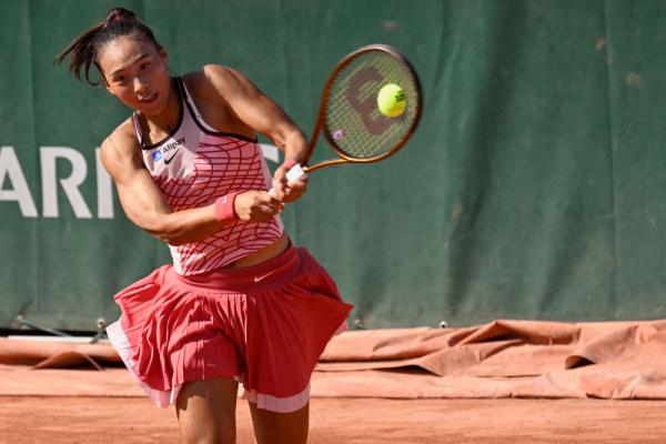 法网丨郑钦文晋级第二轮