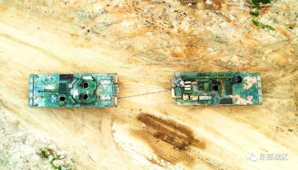 合成营，行动！