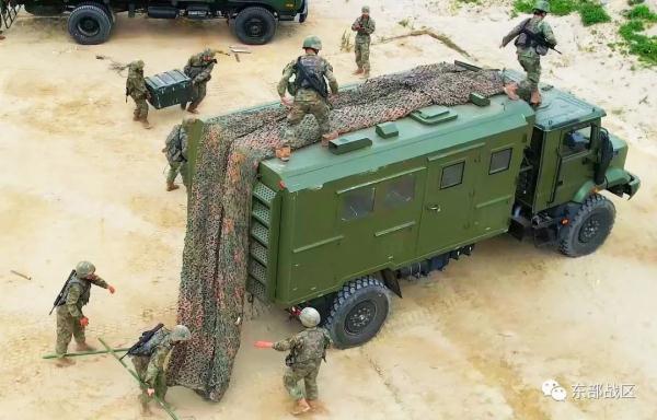 合成营，行动！