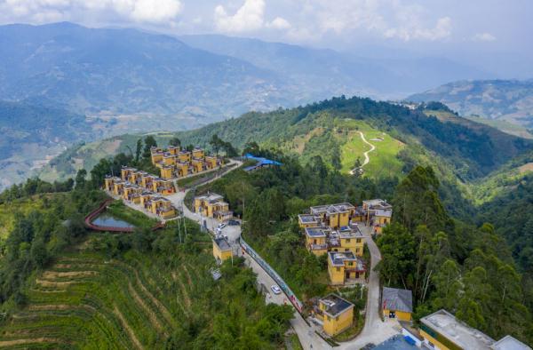 云南绿春:空中俯瞰边境幸福村 云南绿春:空中俯瞰边境幸福村