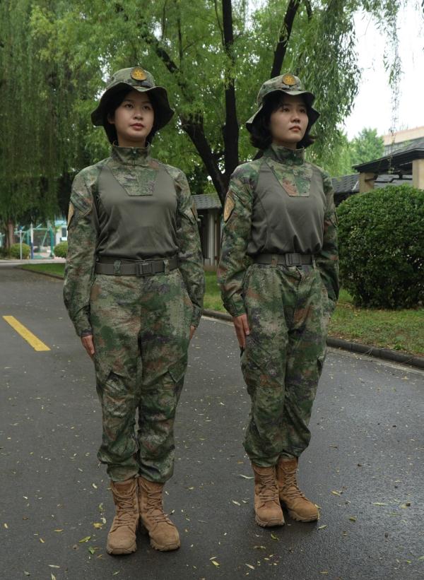 太酷啦！21式丛林迷彩蛙式作训服藏着这些细节
