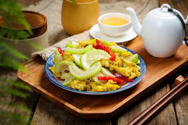 这5种食物可能暗藏“毒素”，却是餐桌上的常客！
