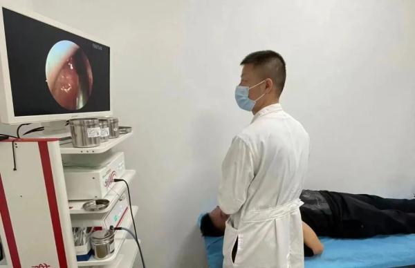 男子突然流鼻血不止!去医院一查,危险…… 男子突然流鼻血不止!去医院一查,危险……