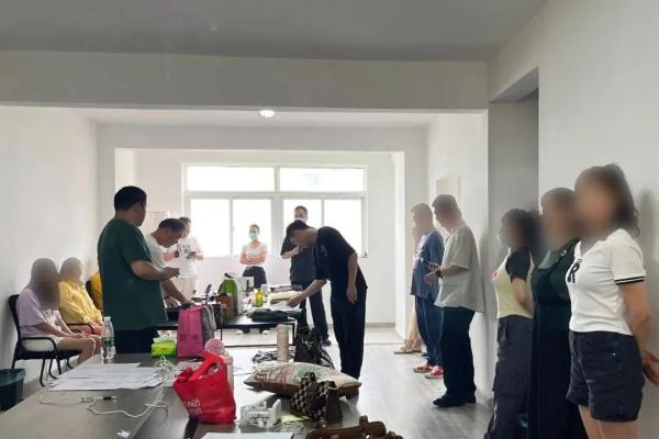 黄石11人因“打电话”被抓！