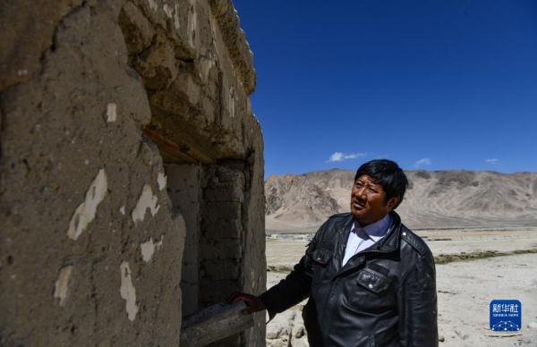 新华全媒+｜国道之行 从雪山奔向大海|洛桑占堆和他的五个家