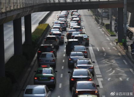 明起！成都公交专用道大调整