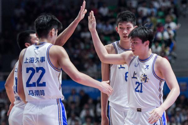 上海久事夺得全国U21青年篮球锦标赛男子组冠军