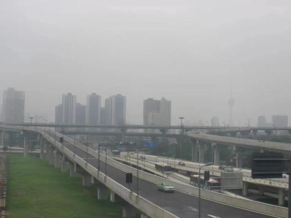 10亿客流，成都快速公交凭什么？