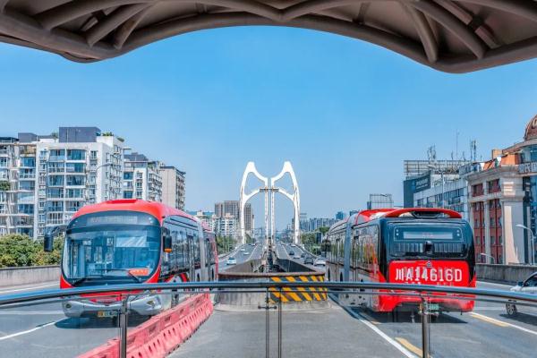 10亿客流，成都快速公交凭什么？