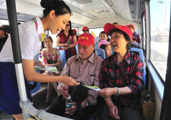 10亿客流，成都快速公交凭什么？