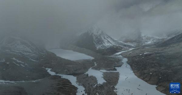 国道之行 从雪山奔向大海丨风雪雅江源 国道之行 从雪山奔向大海丨风雪雅江源